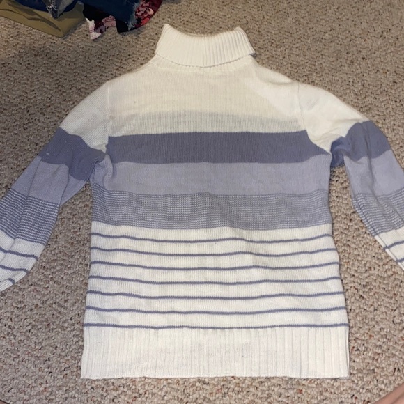 Cute autumn sweater - Picture 1 of 1